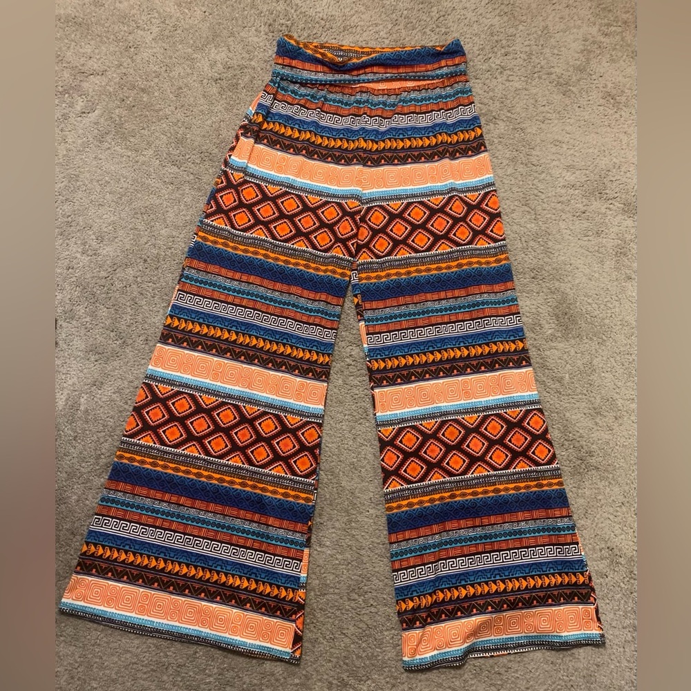 New Directions Blue and Orange Patterned Gauchos